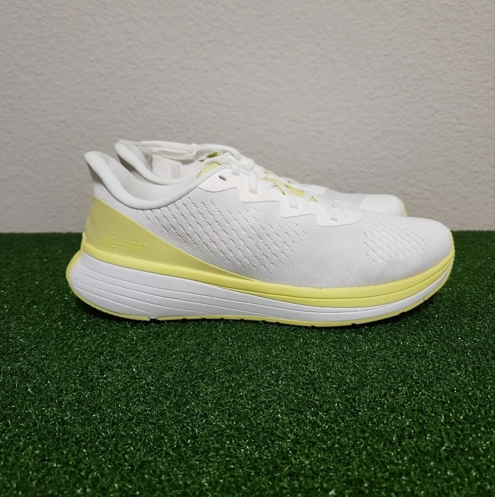 Lane Eight NIB The Relay Trainer White/Key Lime Women’s size 9.5